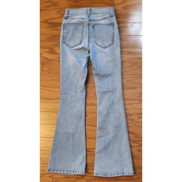 Simple Society Flare Jeans Women Size 0/24 Light Wash Mid Rise - Picture 2 of 10